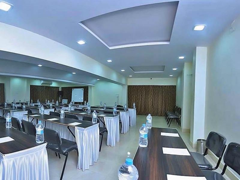 Hotel Hari International Lonavala Exterior photo
